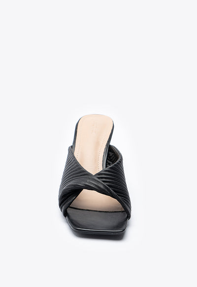 Square Twisted Vamp Slip On Sandals