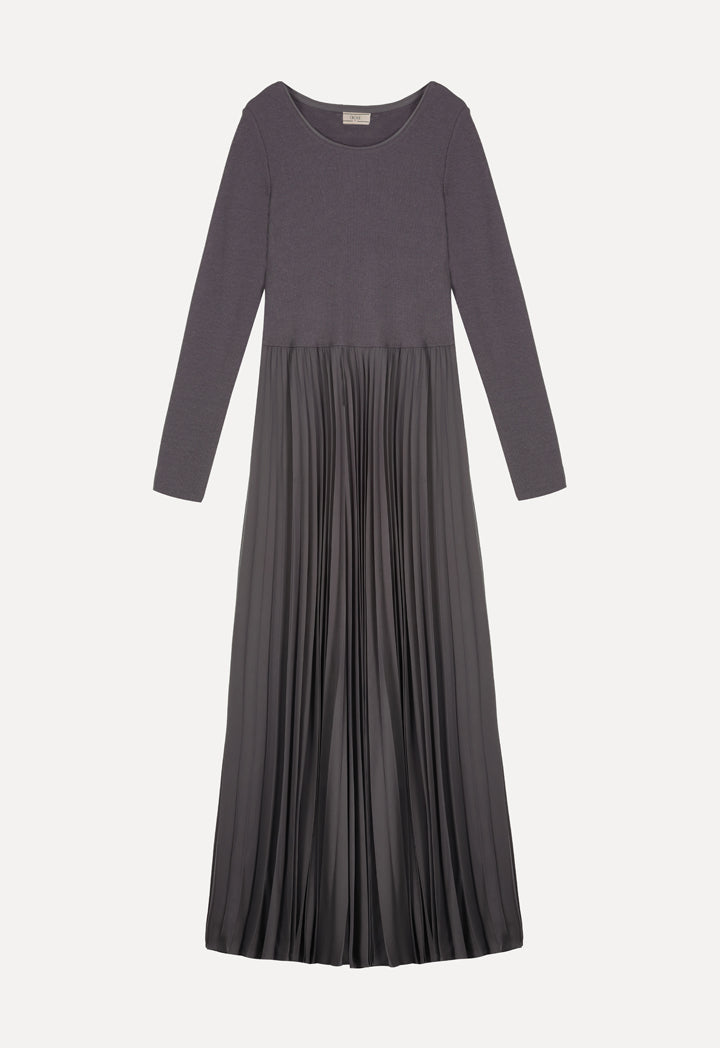 Round Neck Pleated Dress