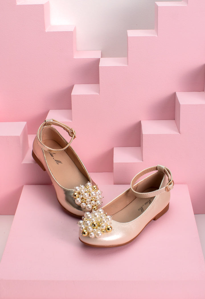 Pearl Embellished Flat Shoes