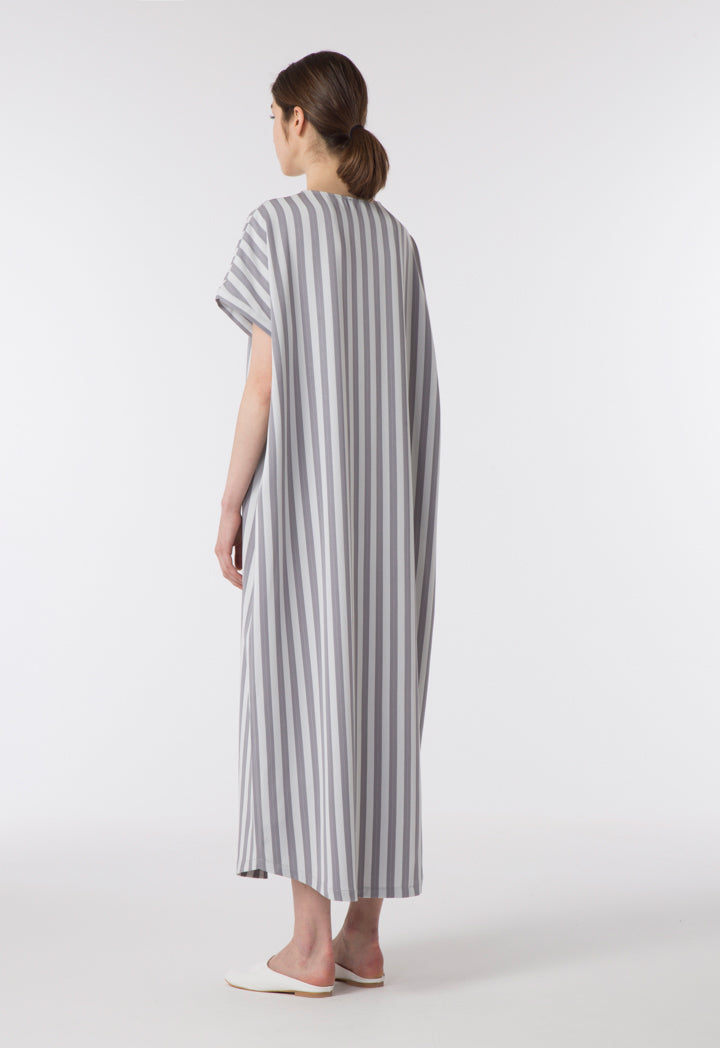 Oversized Striped Abaya