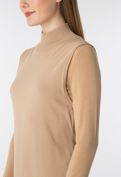 Sleeveless Turtleneck Knitwear